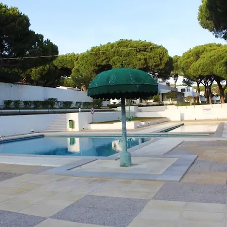 Appartement With 2 Bedrooms In With Shared Pool Furnished Garden And Wifi 800 M From The Beach *